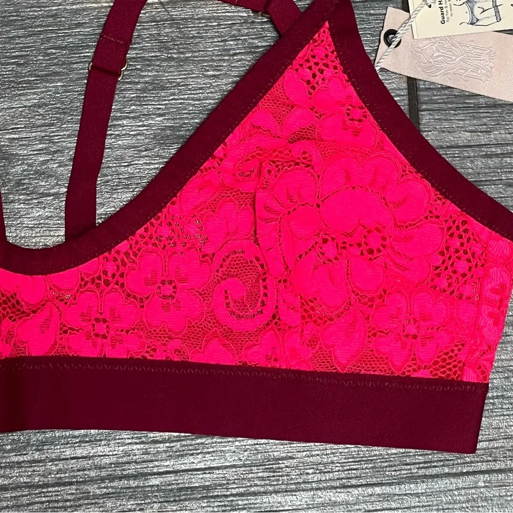 Free People We Are HAH Guard Her Bra Garter Belt Black Lace Small Bralette S XS - Picture 7 of 16